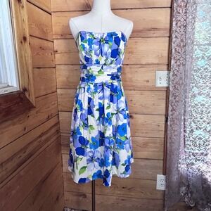 Strapless Floral Dress Womens Size 6 White Blue Ruched Cotton Midi Oasis Garden
